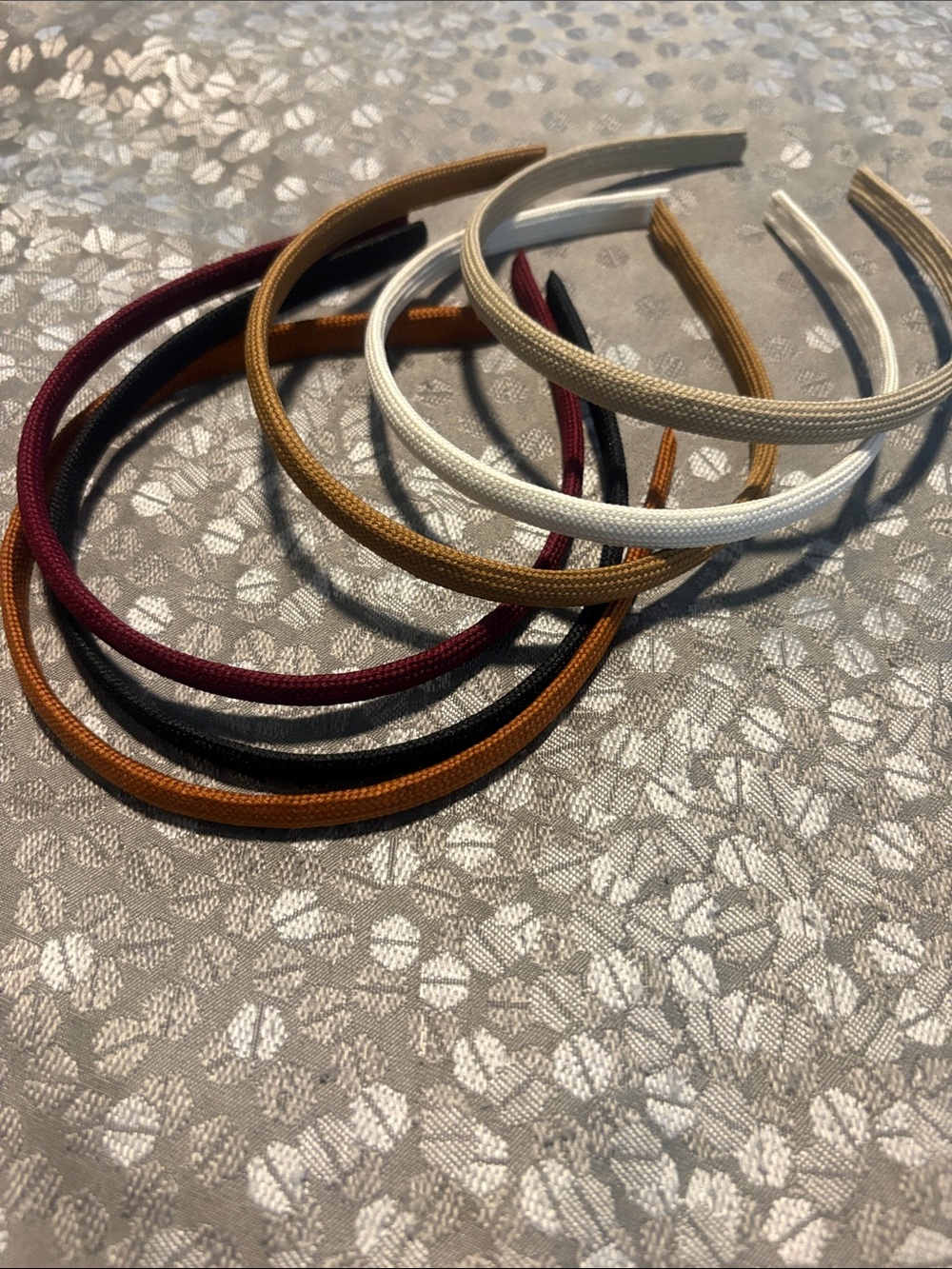 6 flexible Classic Slim Fabric Headbands - Pack of Mixed Colors